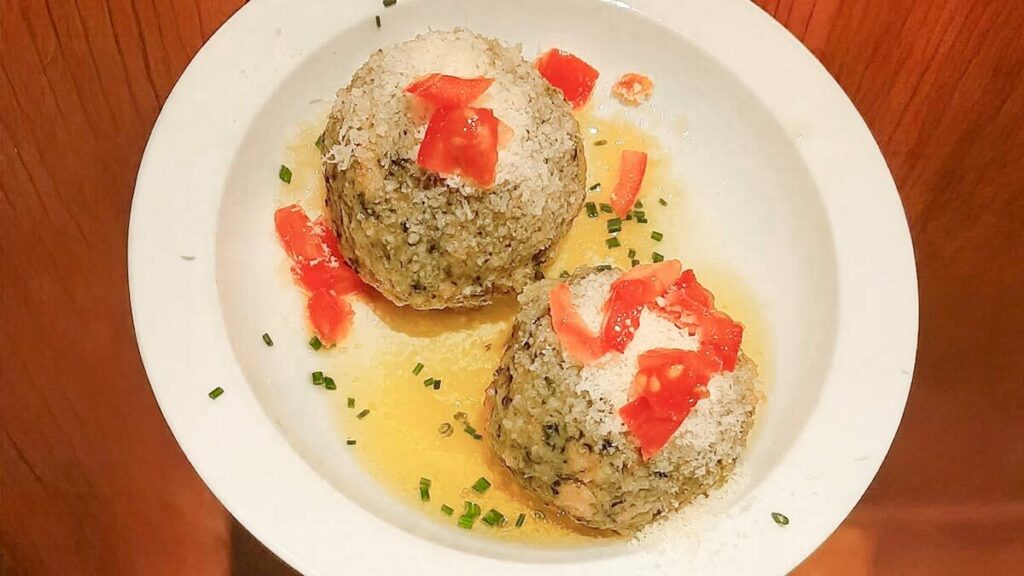 Spinatknödel beiSpieserlift Unterjoch